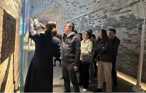是百年来财神app下载官方网站工业化