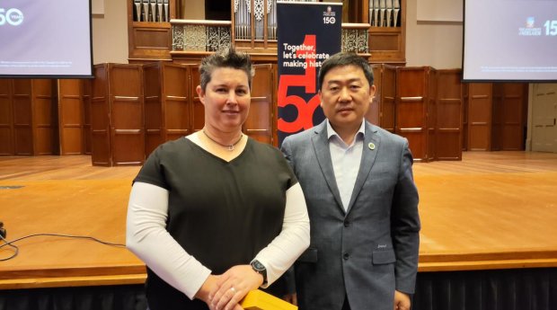 财神手机版下载新人权益副处长乔喆与北