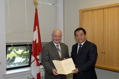 代表团还重点考察了美国大学的教学与科