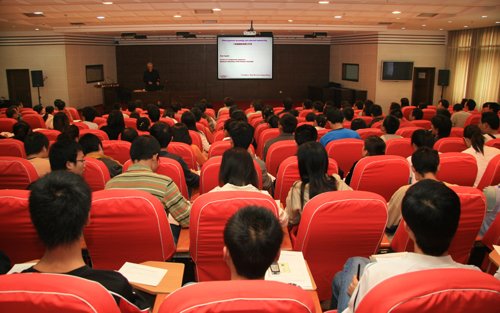 国际著名植物遗传学和基因组学专家